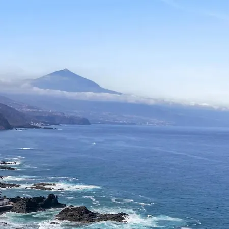 Luxury Loft El Roque 1 アパート *