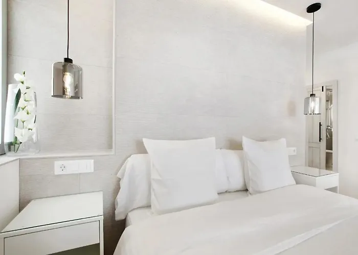 Luxury Loft El Roque 1 شقة *